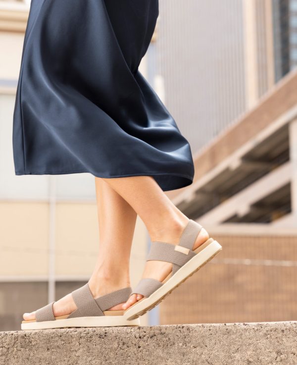 Women's Elle Backstrap Sandal  |  Brindle/Birch