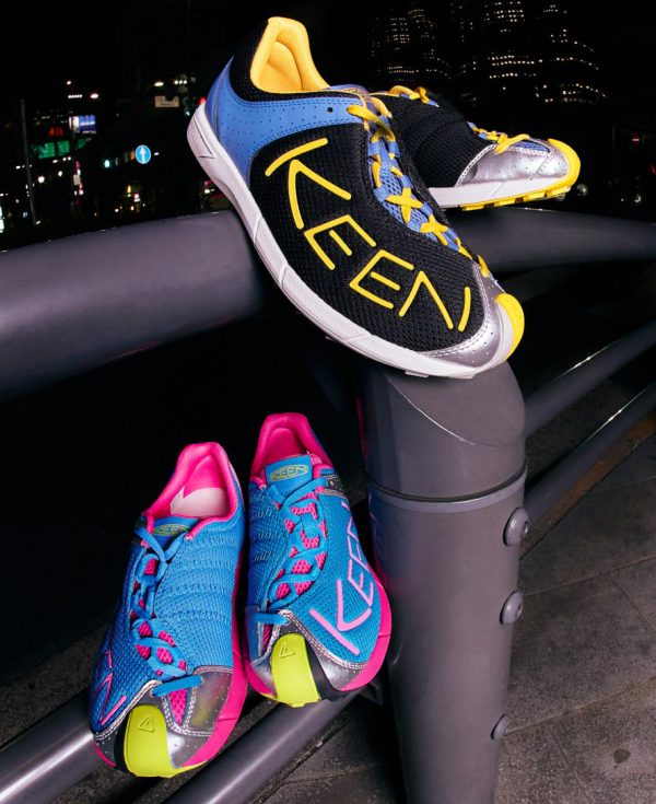 Women's A86 Sneaker  |  Black/Silver