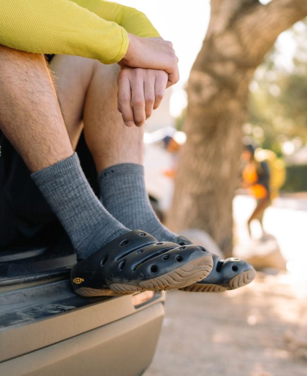 Men's Yogui Clog  |  Birch/Birch
